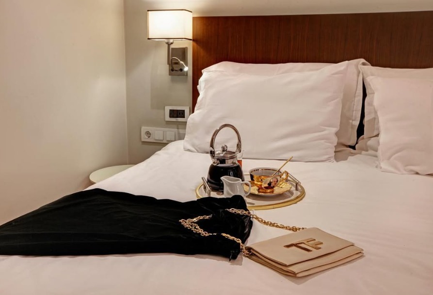 Suadhan Hotel Instagram Post